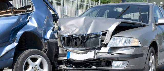 Abogados de Accidentes y Choques de Autos y Carros en Azusa Ca.